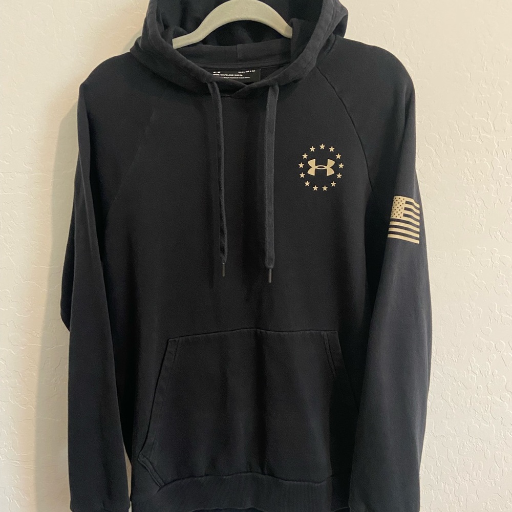 Men’s hoodie